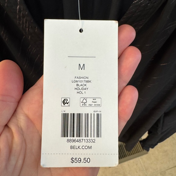 3 for $20/ The Limited Women's Black Top 🖤 - Picture 5 of 9